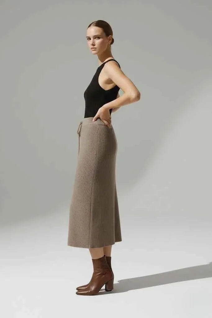 LISA GRAY RIBBED SKIRT
