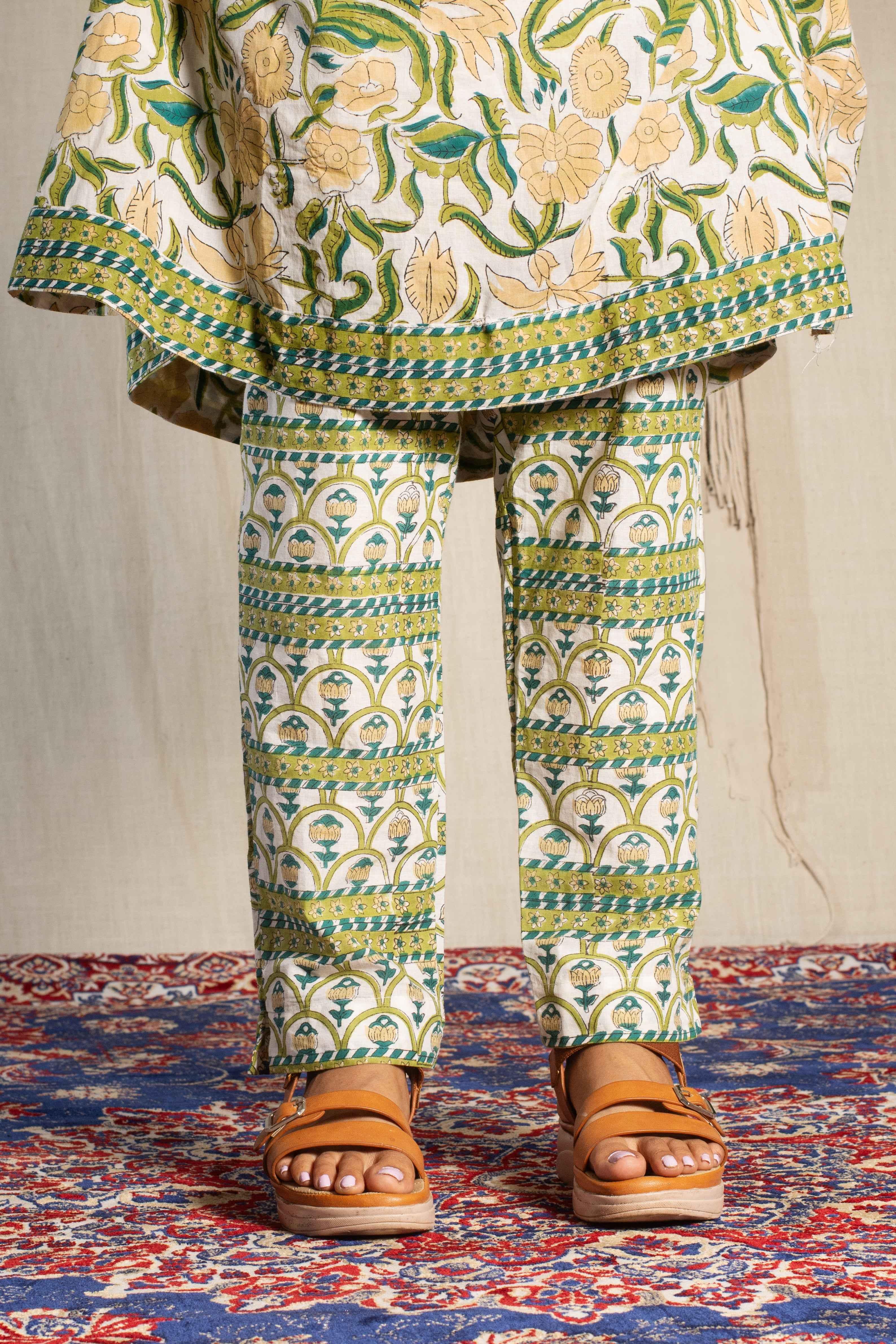 Tulsi round neck kurti and pant - POP NAARI