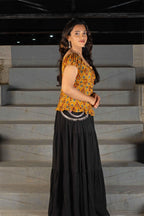 Handblock cotton Indo-fusion top styled with black skirt pop naar